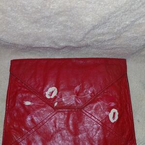 Chic Red Floral Crossbody Bag